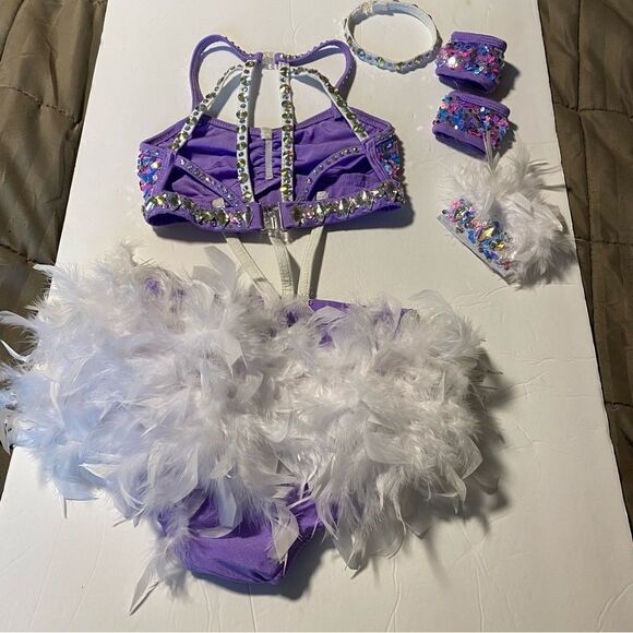 Glamour solo dance costume custom 2 piece lavender rhinestone feather sassy LC - Picture 4 of 15